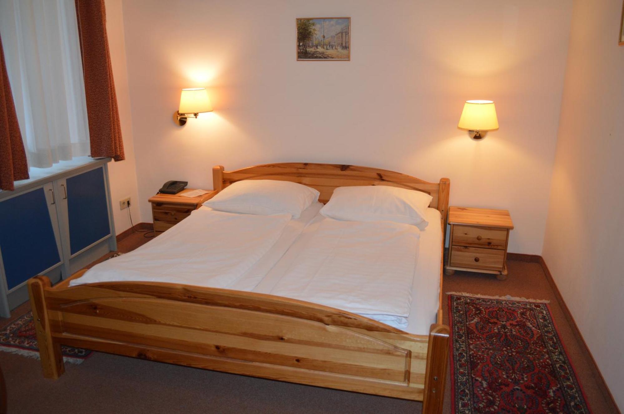 Hotel Pension Walzerstadt Vienna Room photo